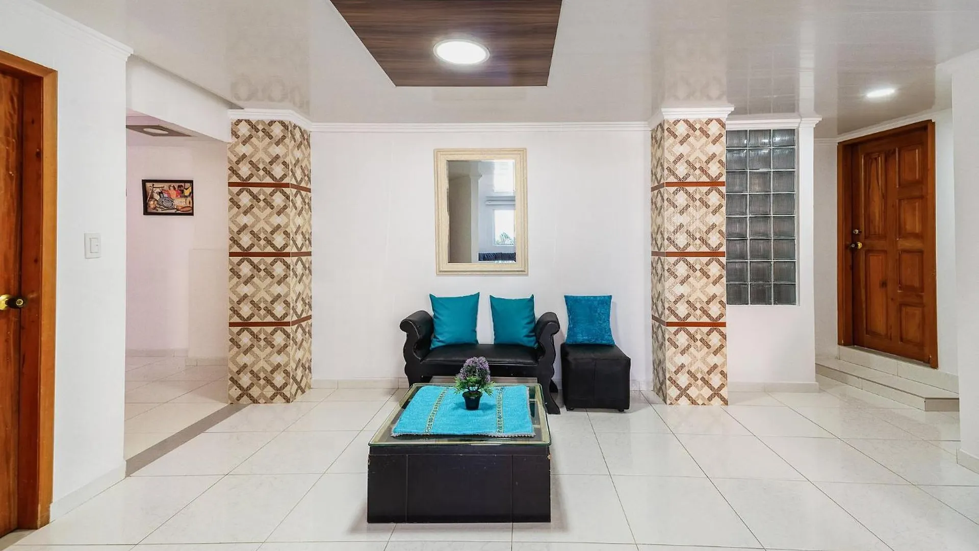 מלון דירות בארנקווילה Villa Santos Apartaestudios