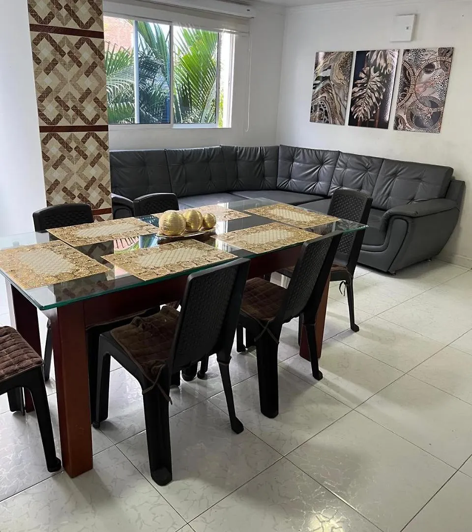 מלון דירות בארנקווילה Villa Santos Apartaestudios
