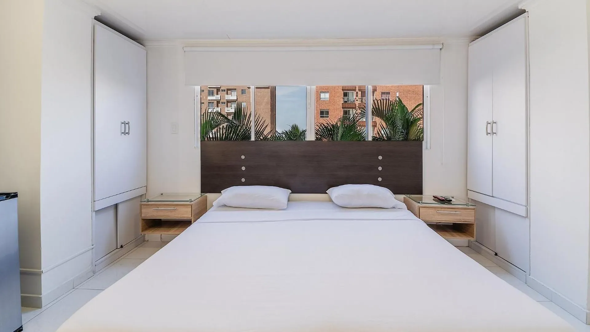 מלון דירות בארנקווילה Villa Santos Apartaestudios